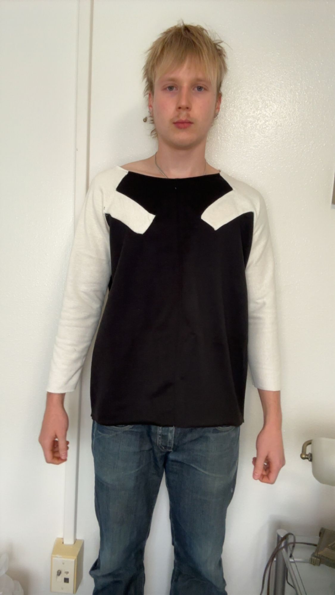 Color-blocked raglan top, front view